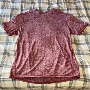 Maroon dry fit men’s size Large tee shirt